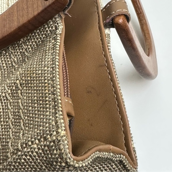 Relic Fossil Vintage Style Wood Handle
Canvas Handbag Boho Beachy - Picture 11 of 11